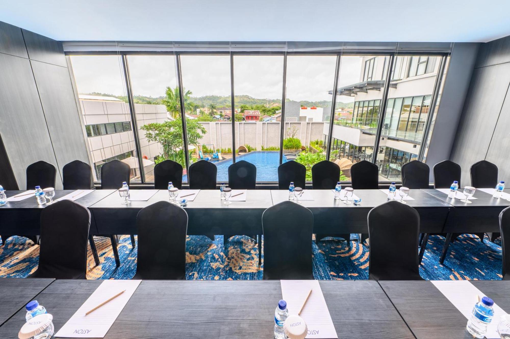 Aston Sorong Hotel & Conference Center المظهر الخارجي الصورة