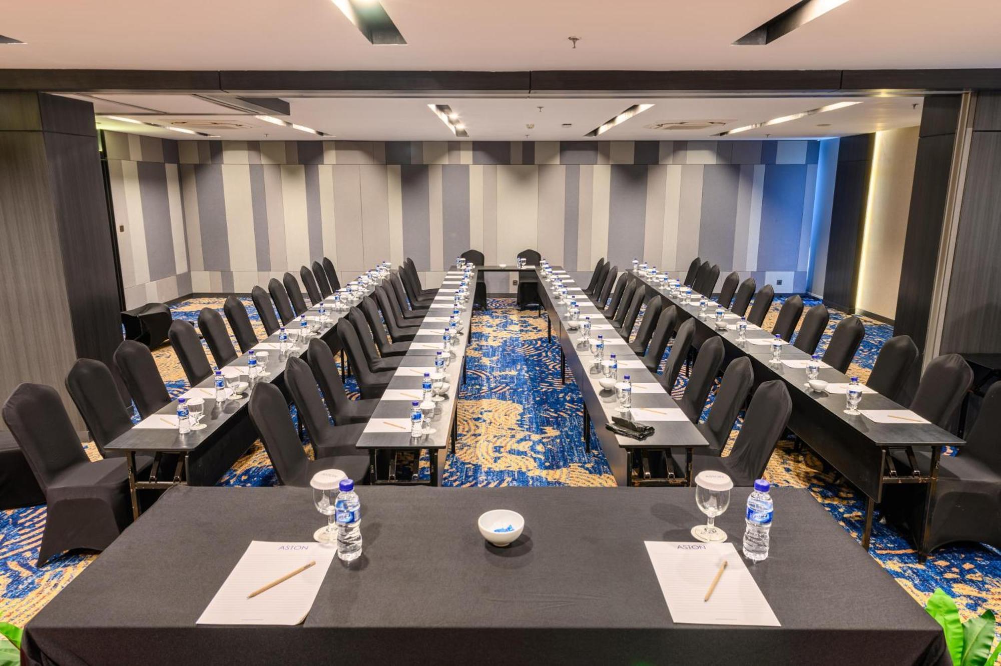Aston Sorong Hotel & Conference Center المظهر الخارجي الصورة